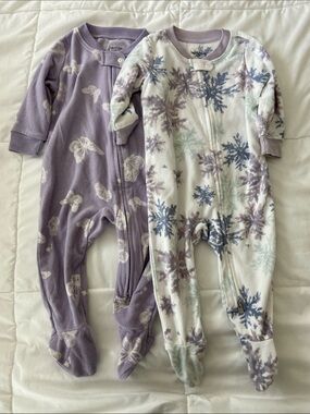 Burts Bees Baby - gently used fleece footie sleepers
